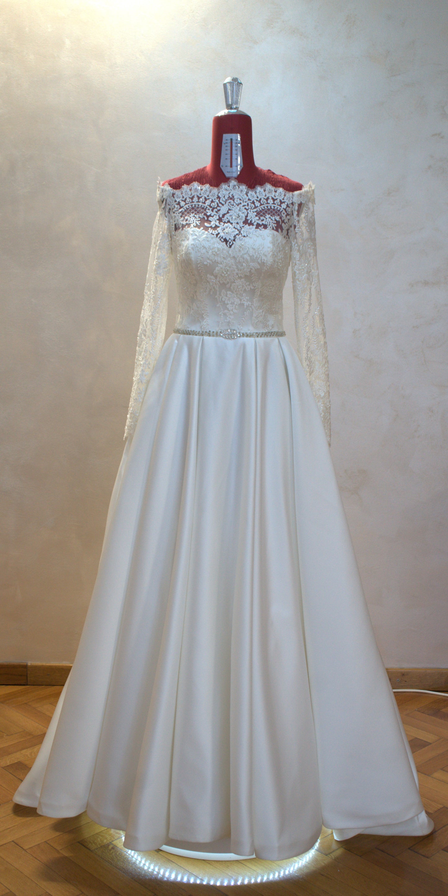 Rochie mireasa M, MP6