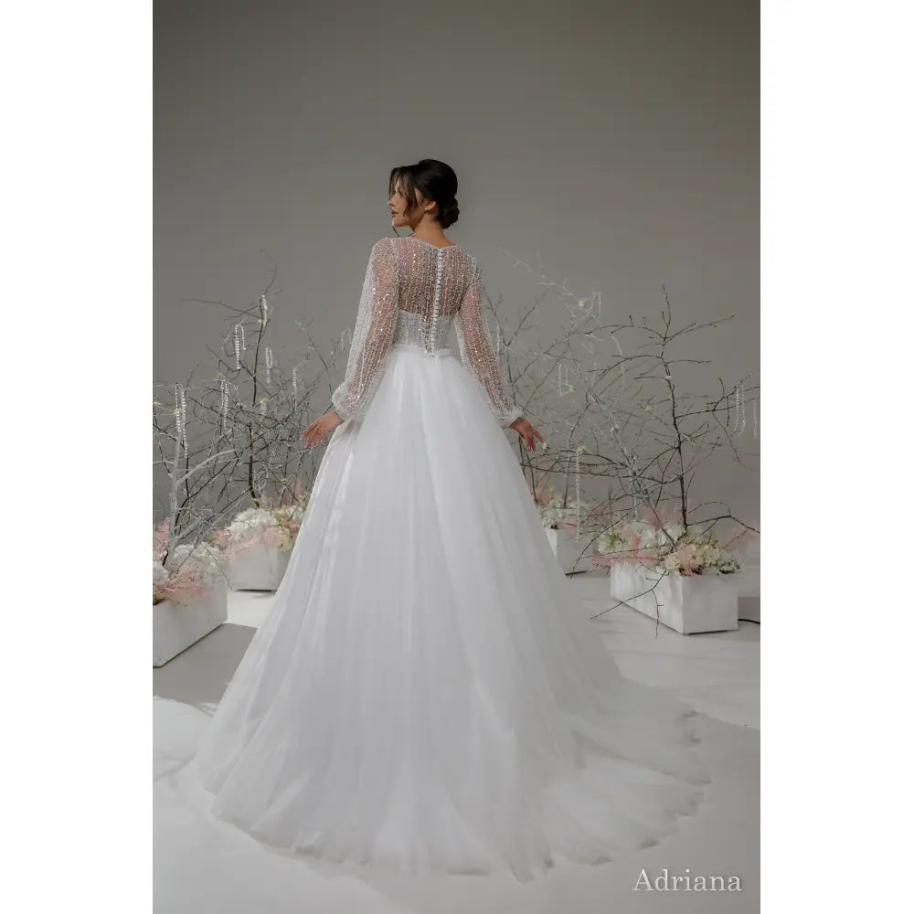 Rochie mireasa A-line cu maneca lunga bufanta – Adriana - Simone Boutique rochii de mireasa Sibiu