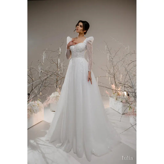 Rochie mireasa A-line cu maneci lungi bufante la umeri – Iulia - Simone Boutique rochii de mireasa Sibiu