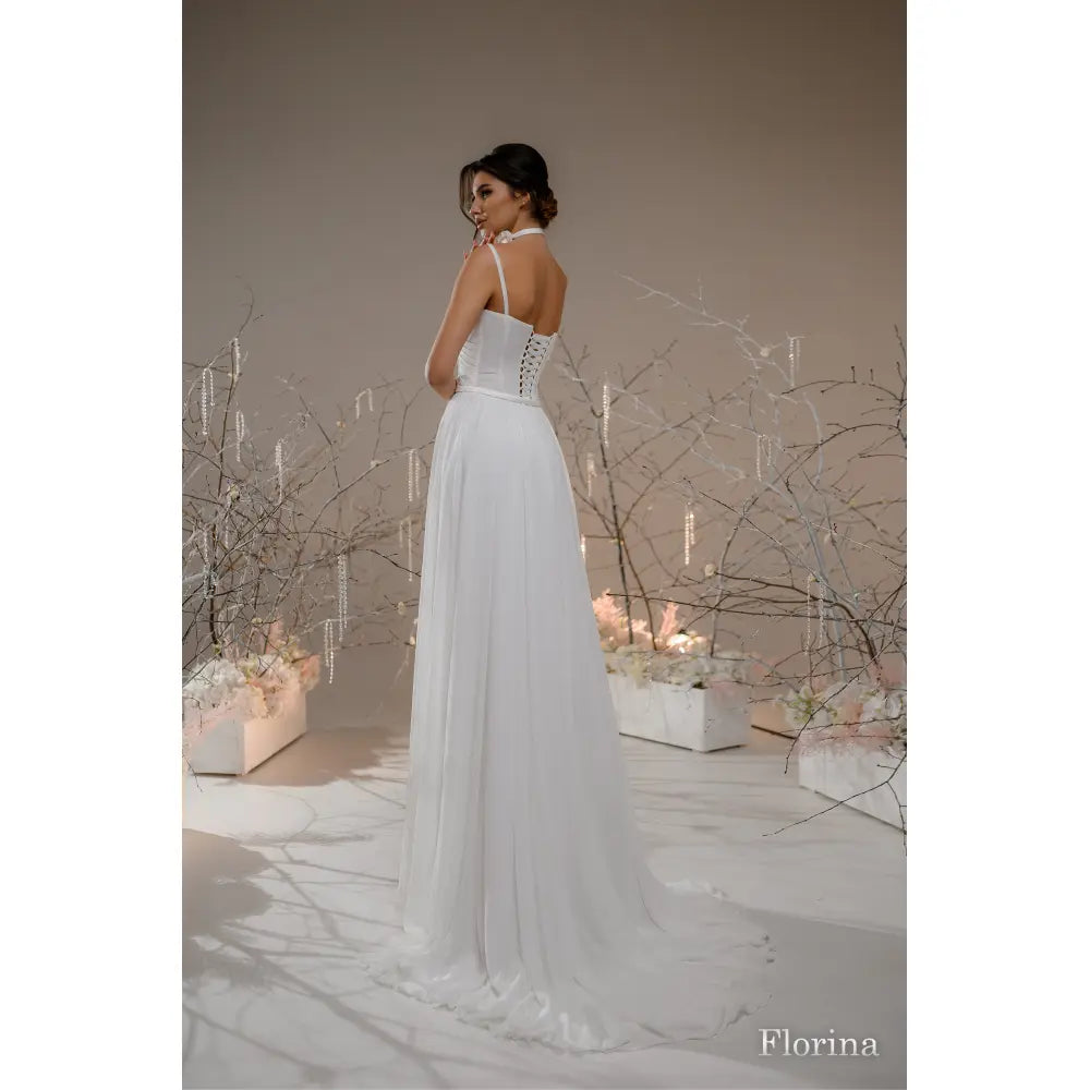 Rochie mireasa A-line de matase si bust cu bretelute – Florina - Simone Boutique rochii de mireasa Sibiu