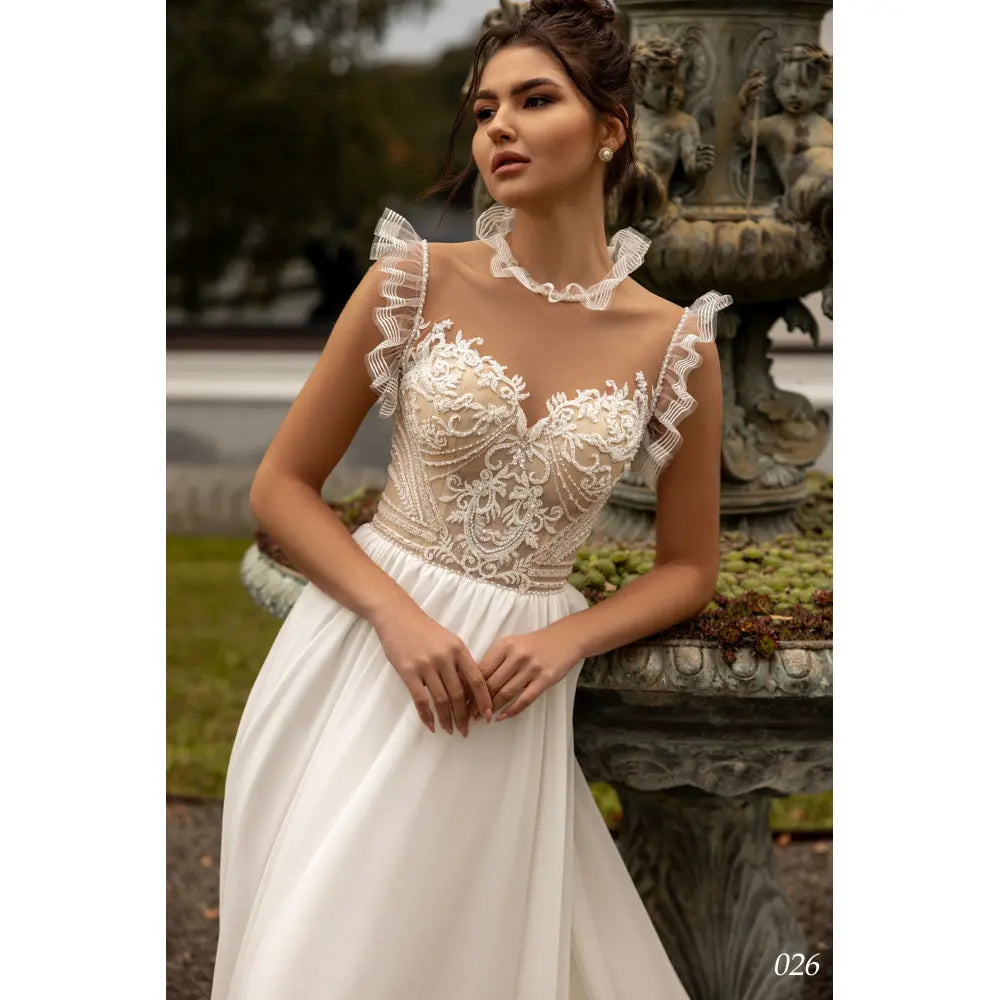 Rochie mireasa cu fusta de voal 23-26 - Simone Boutique rochii de mireasa Sibiu