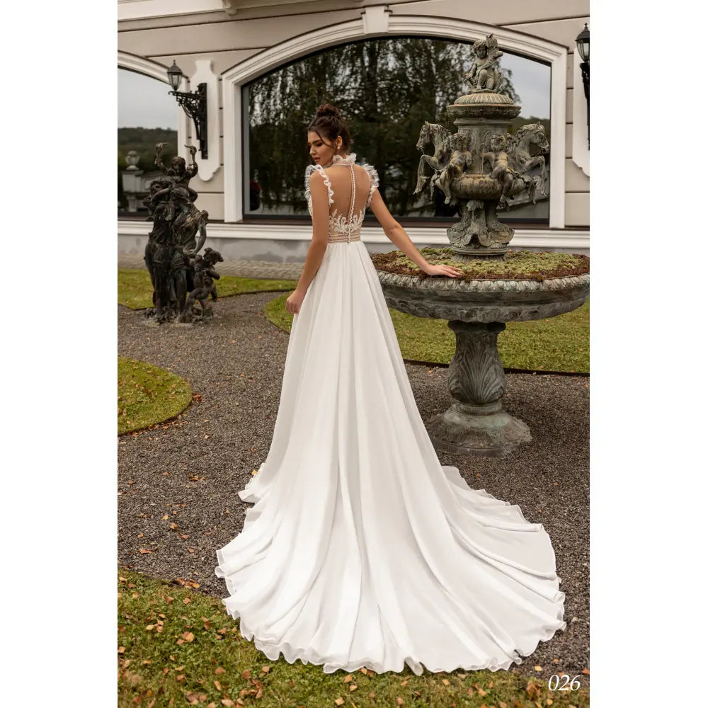Rochie mireasa cu fusta de voal 23-26 - Simone Boutique rochii de mireasa Sibiu