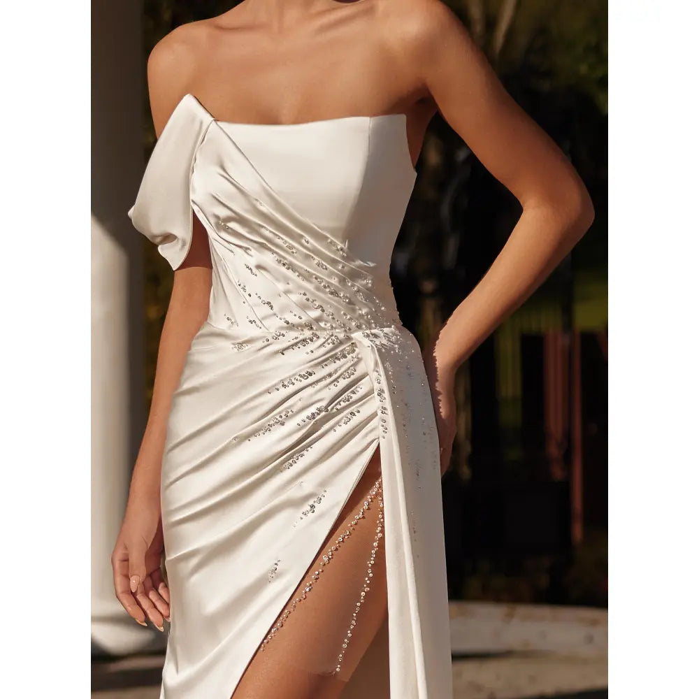 Rochie mireasa de tafta cu slit pe picior 23-28 - Simone Boutique rochii de mireasa Sibiu