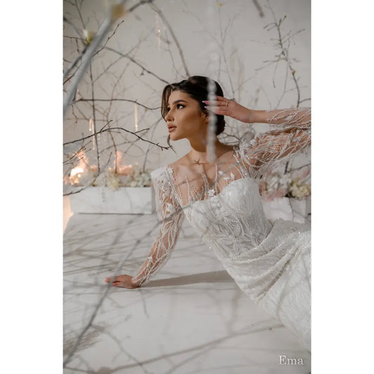 Rochie mireasa sirema cu maneci lungi bufante – Ema - Simone Boutique rochii de mireasa Sibiu