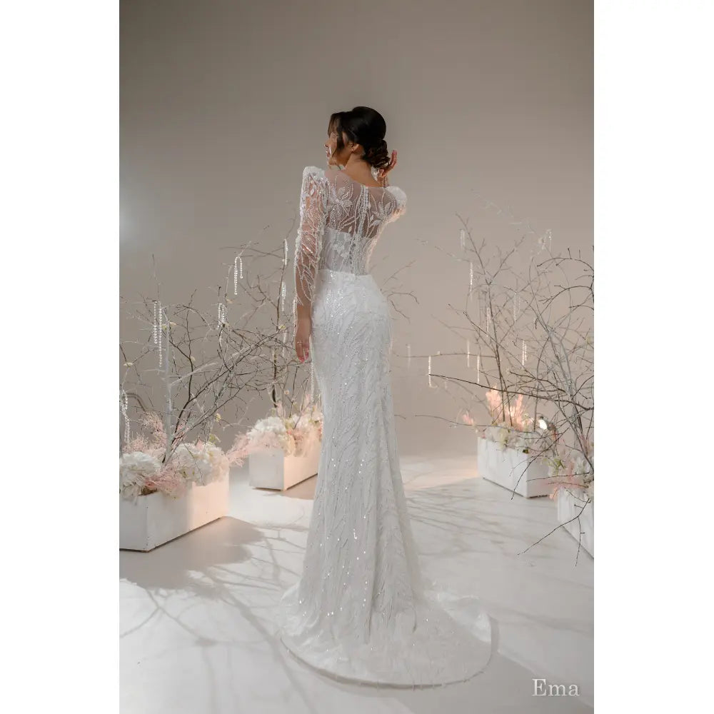 Rochie mireasa sirema cu maneci lungi bufante – Ema - Simone Boutique rochii de mireasa Sibiu