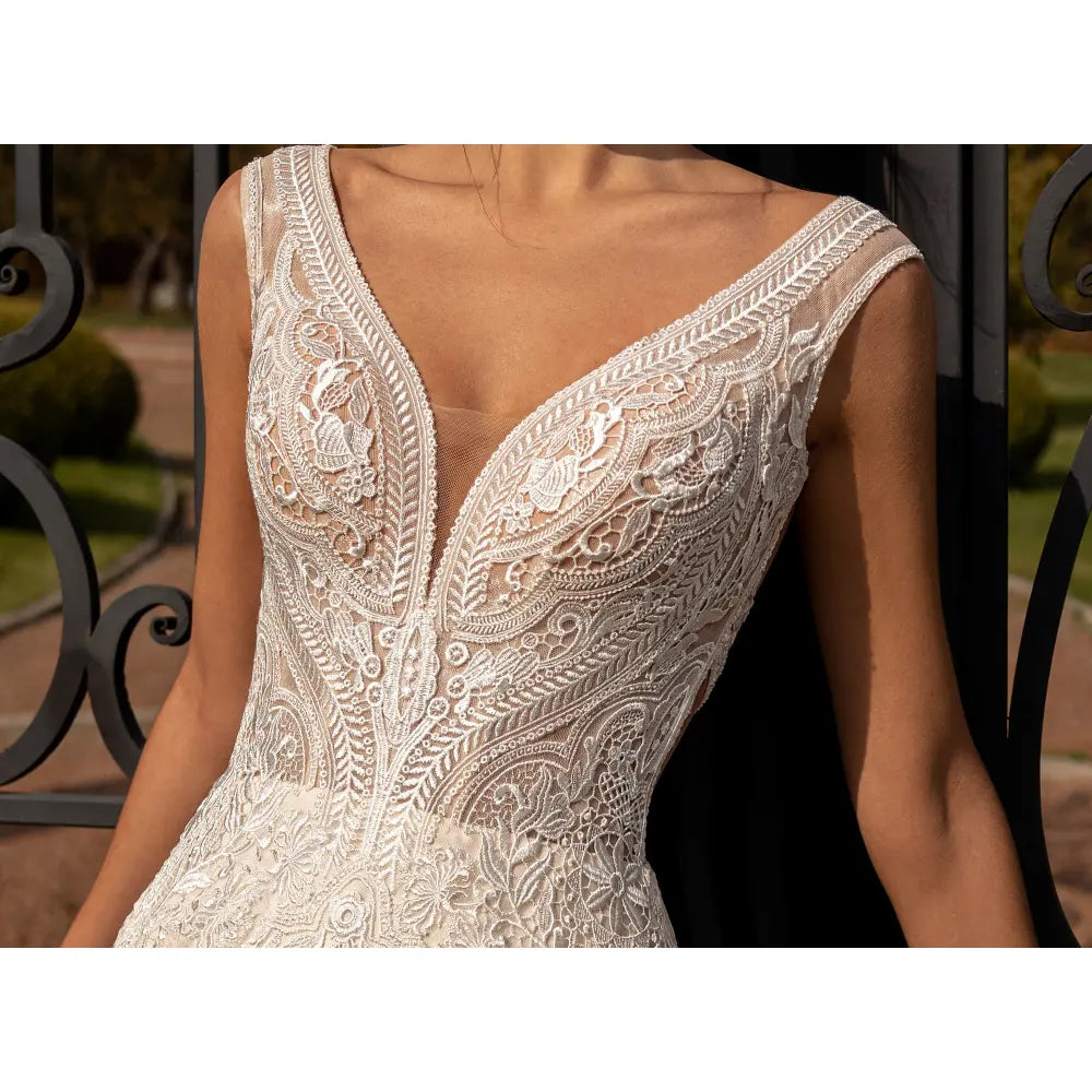 Rochie mireasa sirena cu decolteu V 23-23 - Simone Boutique rochii de mireasa Sibiu