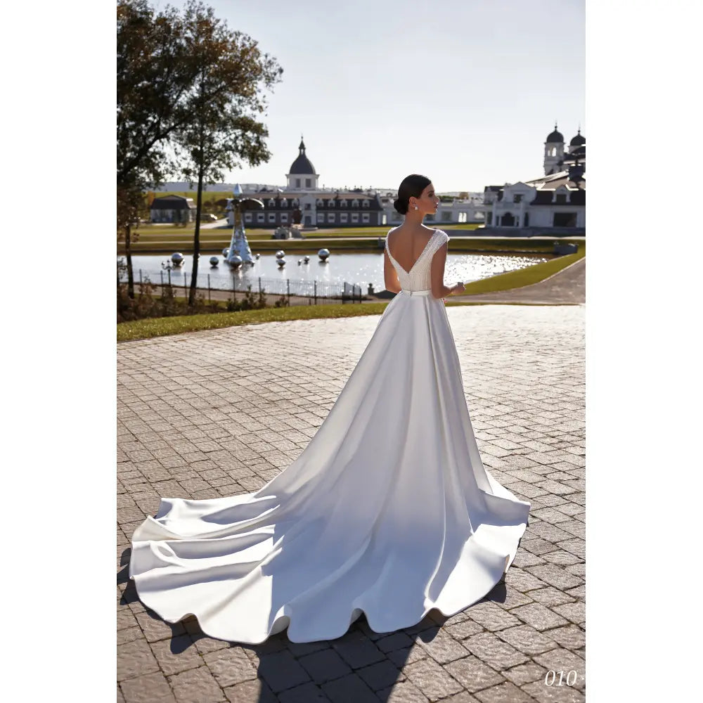 Rochie mireasa sirena cu fusta detasabila de tafta 23-10 - Simone Boutique rochii de mireasa Sibiu