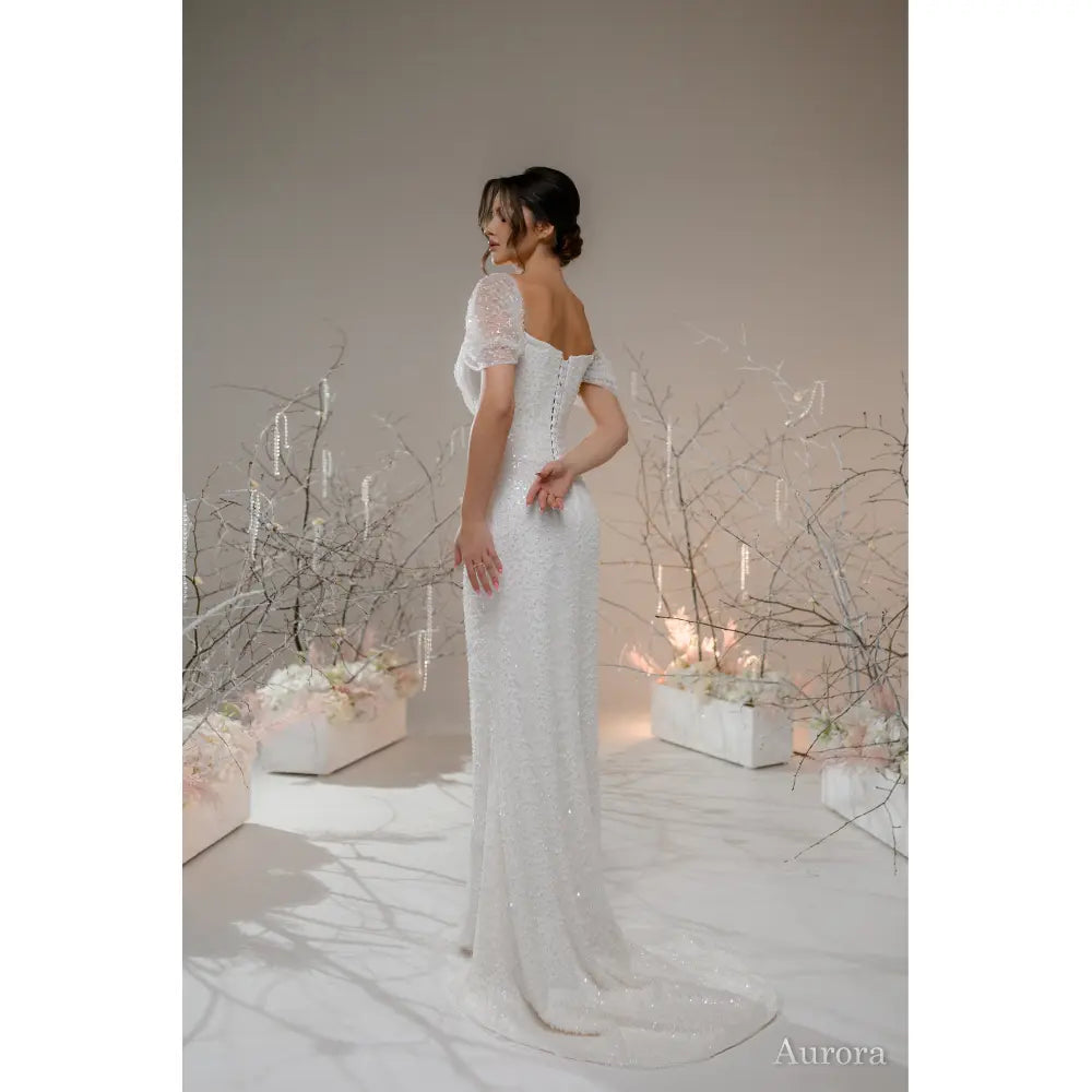 Rochie mireasa sirena cu maneci cazute – Aurora - Simone Boutique rochii de mireasa Sibiu