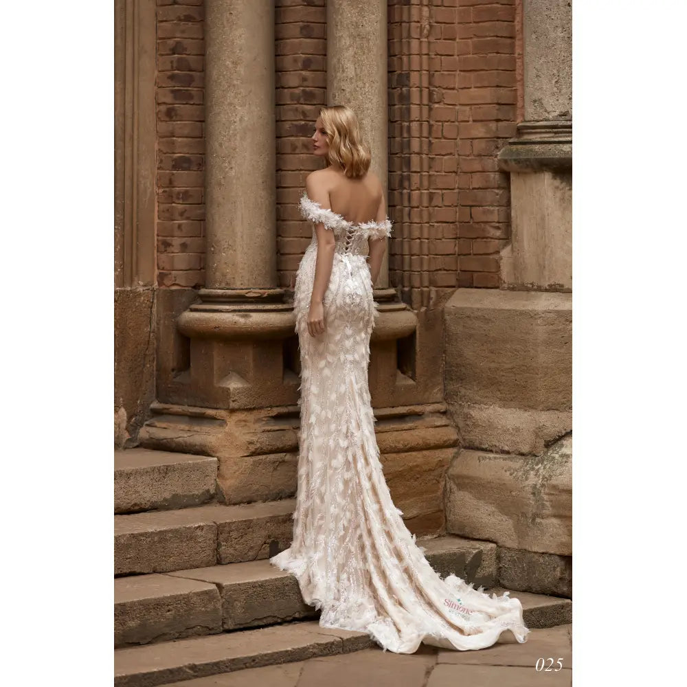 Rochie mireasa sirena cu umerii goi 24-25 - Simone Boutique rochii de mireasa Sibiu