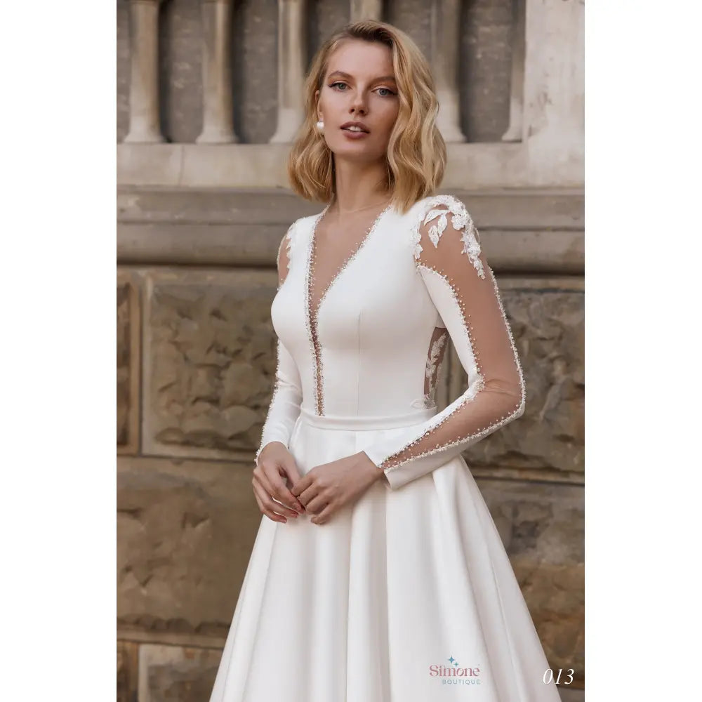 Rochie mireasa tafta cu maneci lungi 24-13 - Simone Boutique rochii de mireasa Sibiu