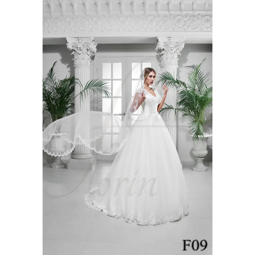 Voal de mireasa F 09 - Simone Boutique rochii de mireasa Sibiu