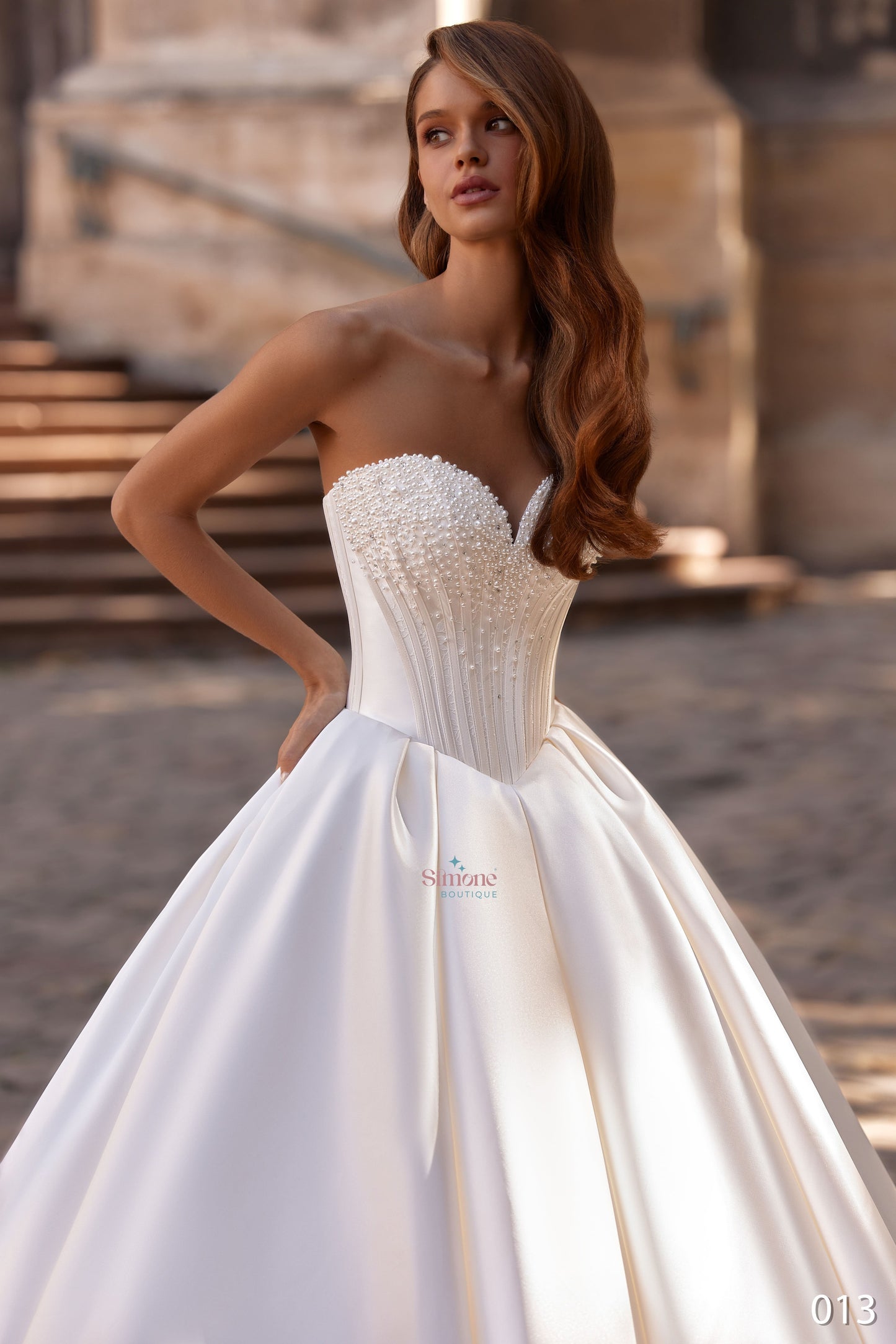 Rochie mireasa cu corset V stil printesa 23-13