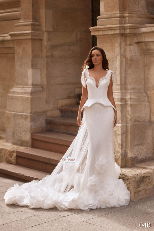 Rochie mireasa sirena cu fusta detasabila 26-40