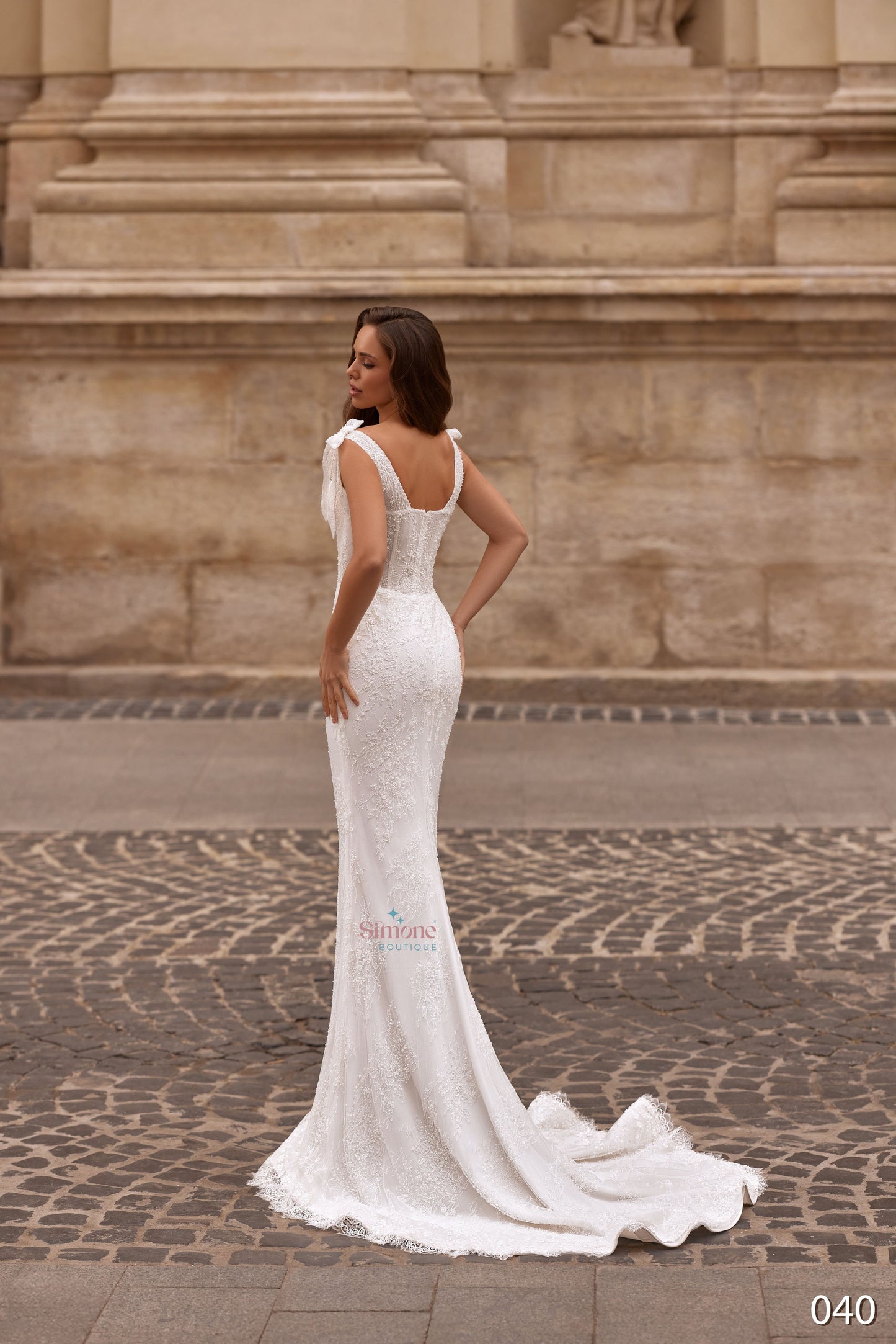 Rochie mireasa sirena cu fusta detasabila 26-40